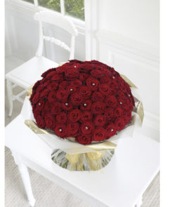 100 Red Roses hand tied -Top of the Range